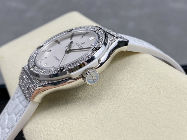 ウブロコピー時計細部ディテール